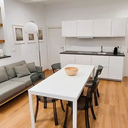 Ardesia, La Tua Casa Nel Cuore Di דירה ג'נובה